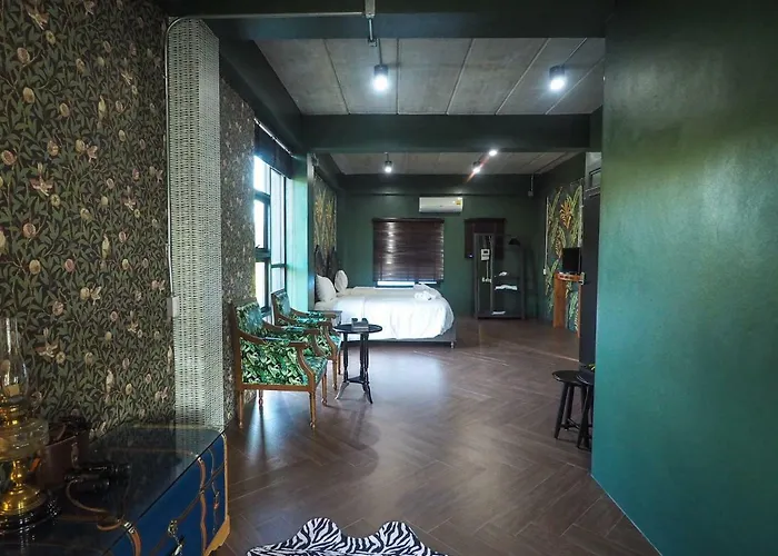 Wiw Mini Bed & Breakfast 4*